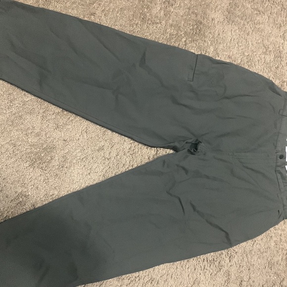 Green khaki pants - Picture 3 of 6